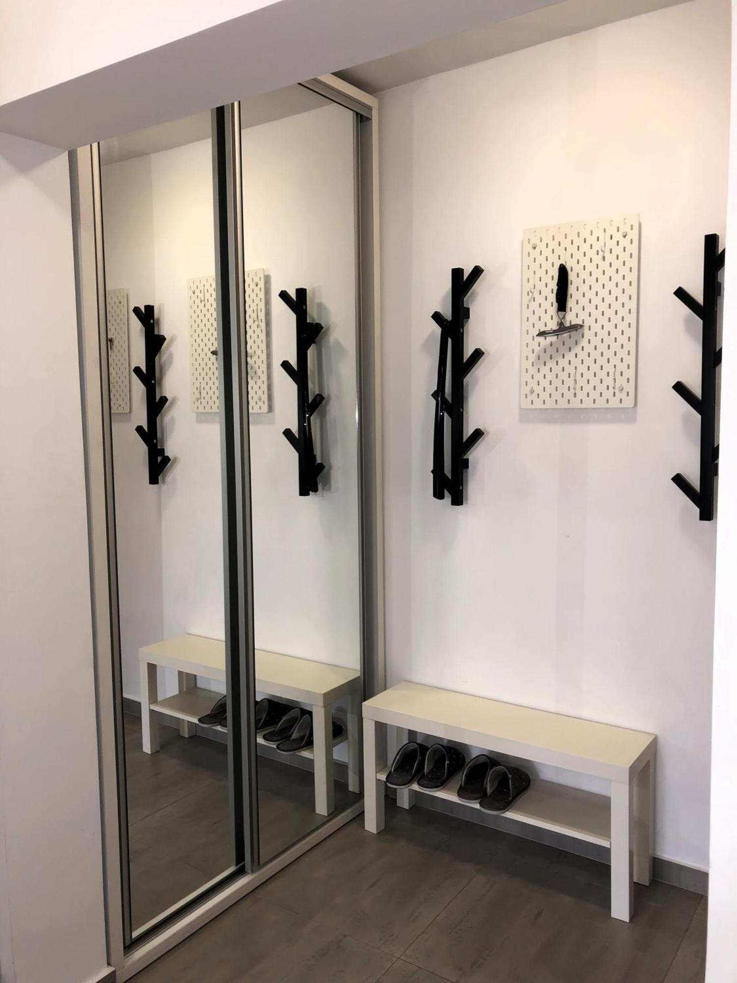 Adrian Home, Central Ploiesti Bagian luar foto